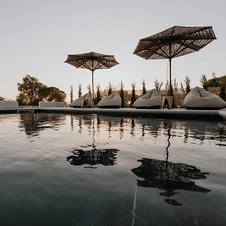Exquisite Naxos And | 4 Bedrooms | Victoria | Spectacular Sea Views | Private Pool And Hot Tub | Naxos Pláka