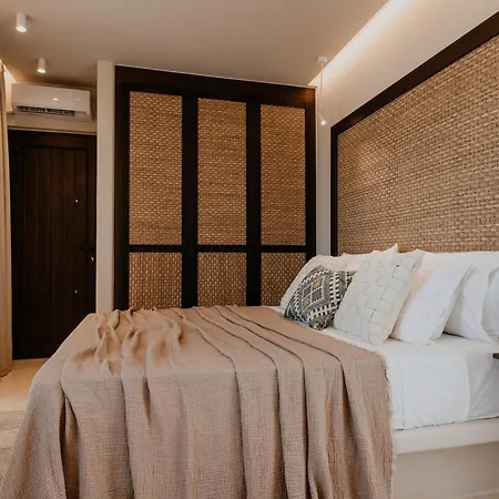 Exquisite Naxos And | 4 Bedrooms | Victoria | Spectacular Sea Views | Private Pool And Hot Tub | Naxos * Pláka