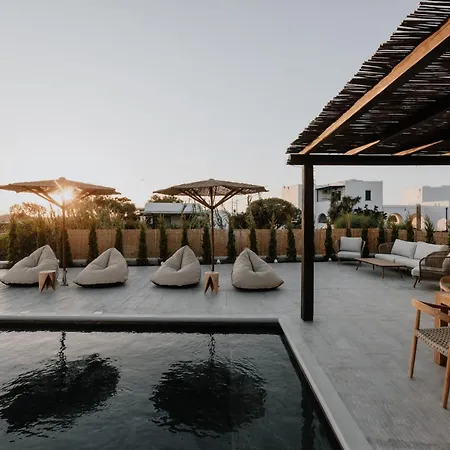 Exquisite Naxos And | 4 Bedrooms | Victoria | Spectacular Sea Views | Private Pool And Hot Tub | Naxos 别墅 Pláka